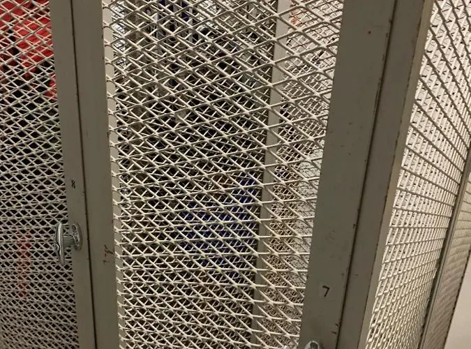 Appartement Bolgen - Close To Everything! Bolgen, Jakobshorn, Bus Stop, Train Station, Supermarket, School, Rentals, Restaurants And More!