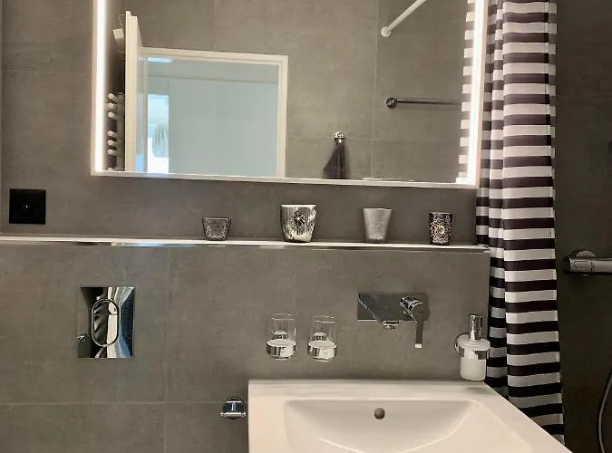 Bolgen - Close To Everything! Bolgen, Jakobshorn, Bus Stop, Train Station, Supermarket, School, Rentals, Restaurants And More! Appartement Davos