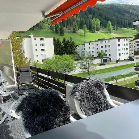 Sehr Zentral Beim Jakobshorn, Bolgen, Skischule, Skivermietung, Bahnhof, Supermarkt, Restaurants, Wifi, Netflix Und Voll Ausgestattet - Bolgen Davos